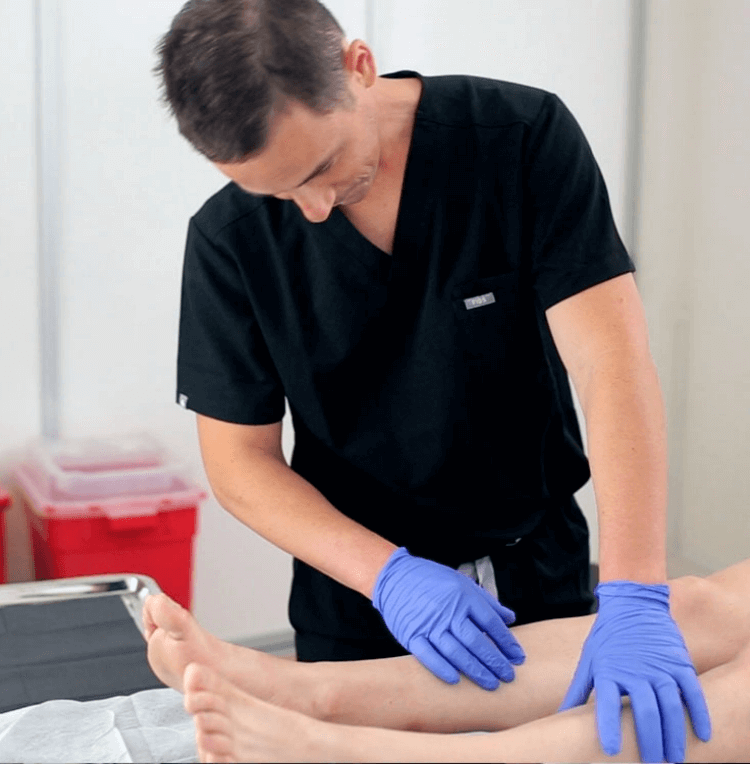 veinclinics_ca_heroreasons_img3@2x vipecenters_numerals2_img3-min