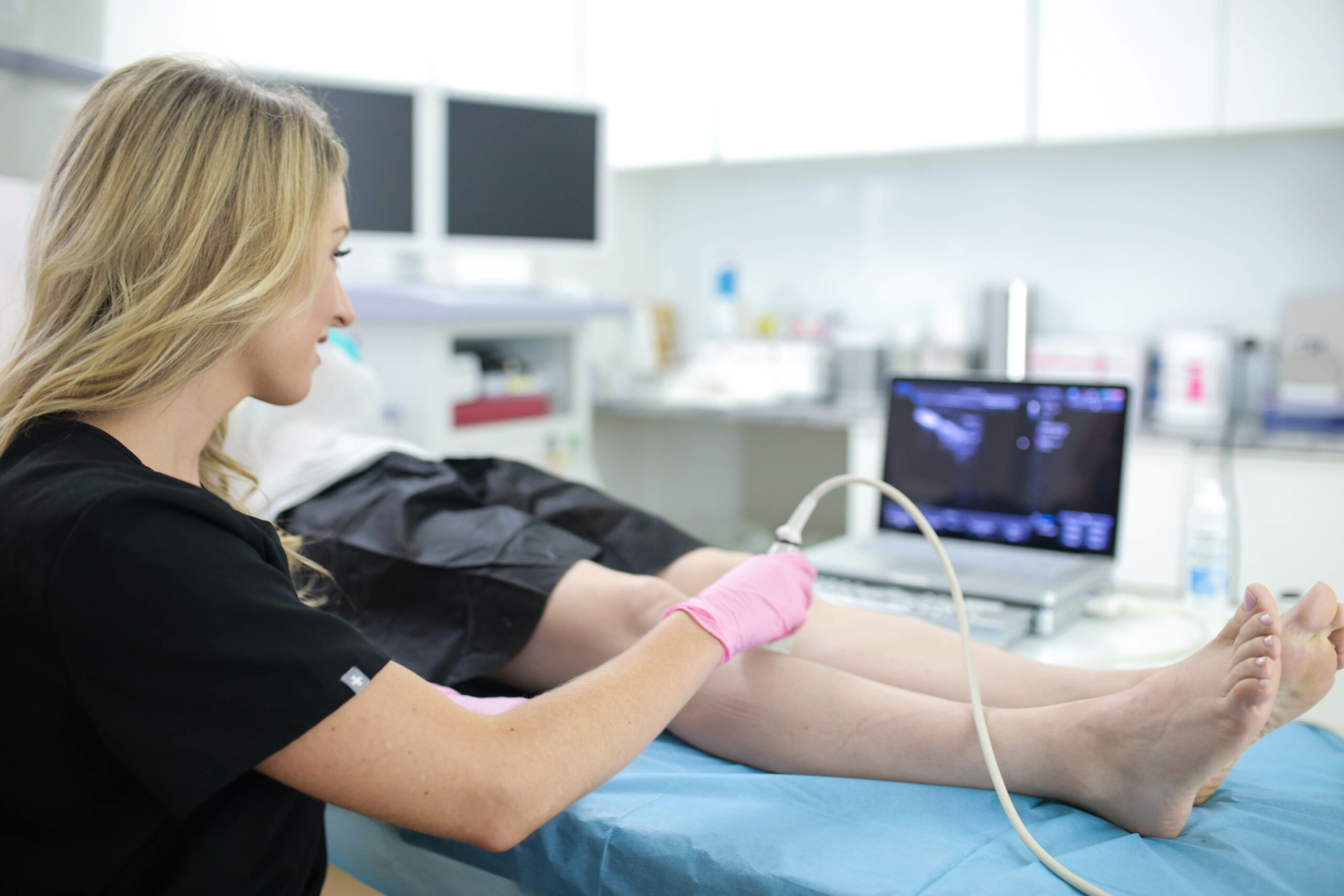 Minimally invasive vein treatments are a cost-effective solution for your varicose veins. California Vein Treatment offers cost-effective vein treatments.